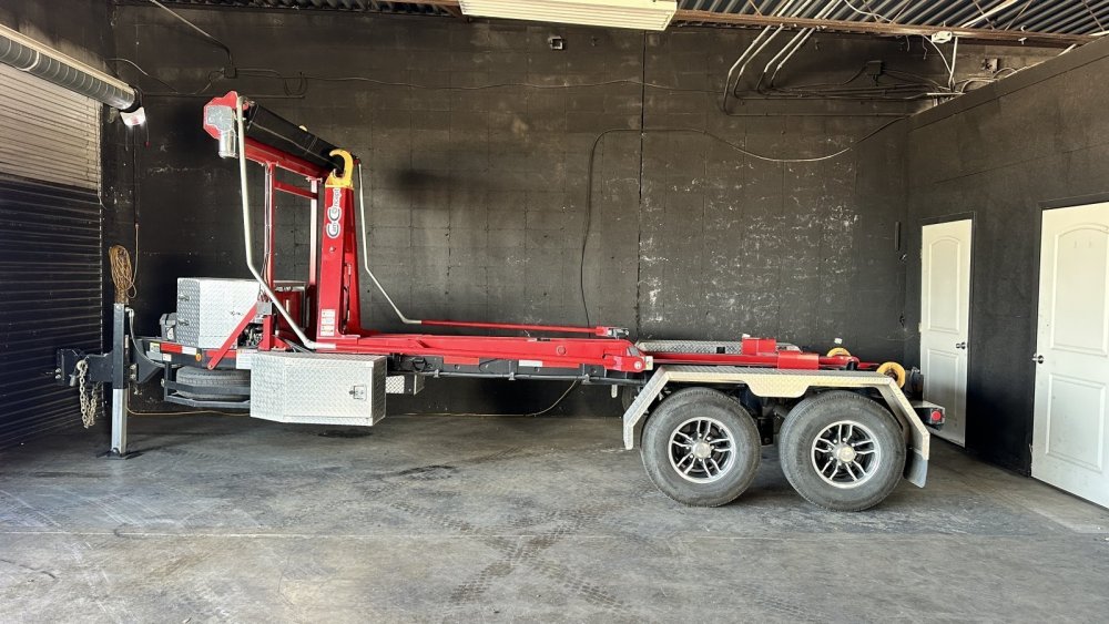 Cam Concepts CL16GN14 - Heavy-Duty 16K Hooklift Trailer