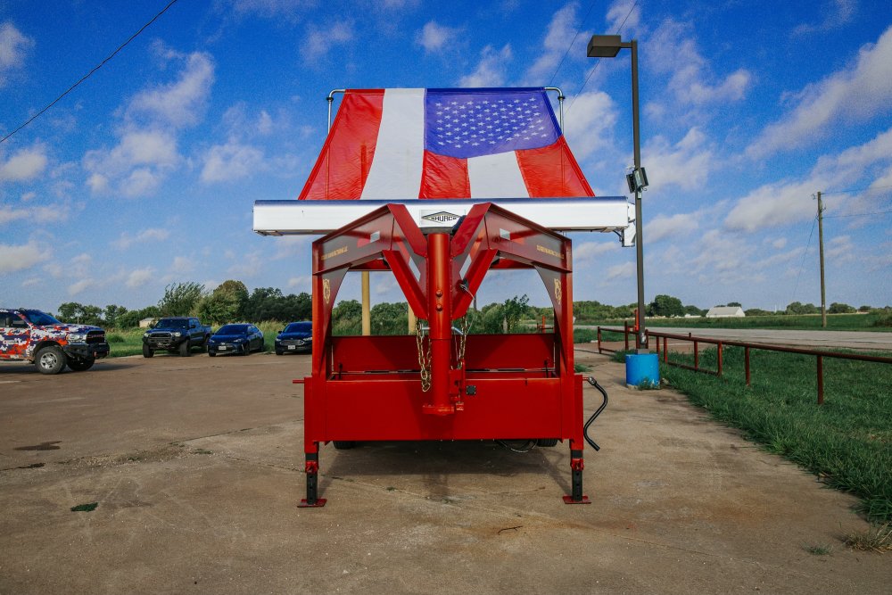 Couger Manufacturing 16K Gooseneck Standard Rail Roll-Off Trailer