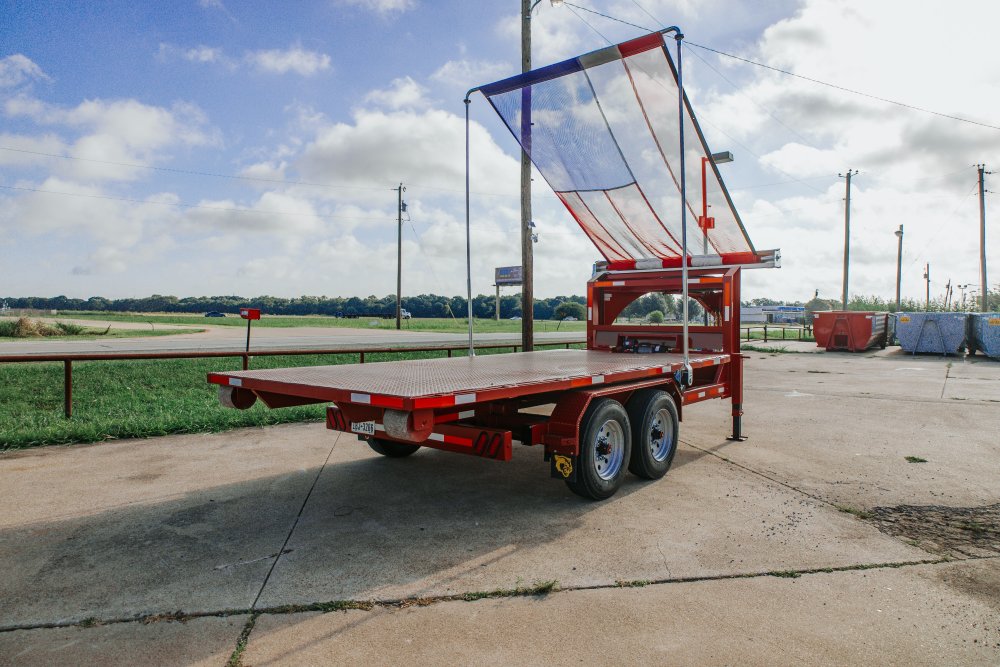 Couger Manufacturing 16K Gooseneck Standard Rail Roll-Off Trailer