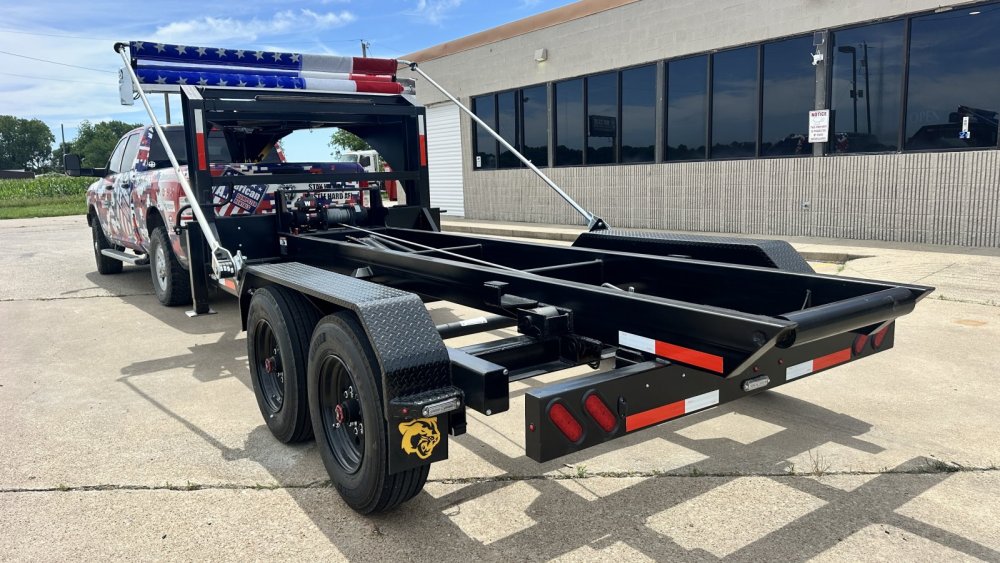 16FT 20K GVWR Gooseneck Roll-Off Trailer | Wireless Remote | Hydraulic Jacks | Auto Tarp