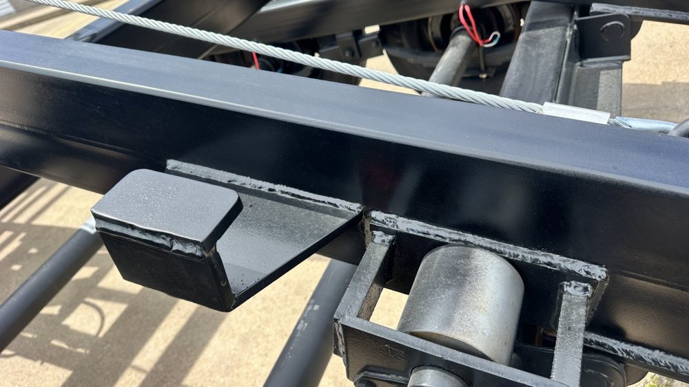 16FT 20K GVWR Gooseneck Roll-Off Trailer | Wireless Remote | Hydraulic Jacks | Auto Tarp