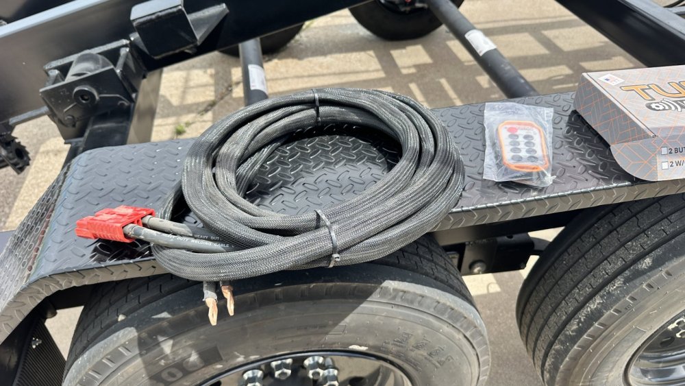 16FT 20K GVWR Gooseneck Roll-Off Trailer | Wireless Remote | Hydraulic Jacks | Auto Tarp