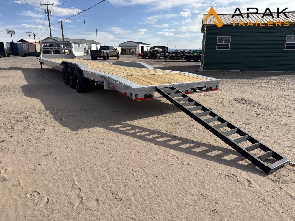 2027 Load Trail GC 102x44 21k Gooseneck Equipment Trailer