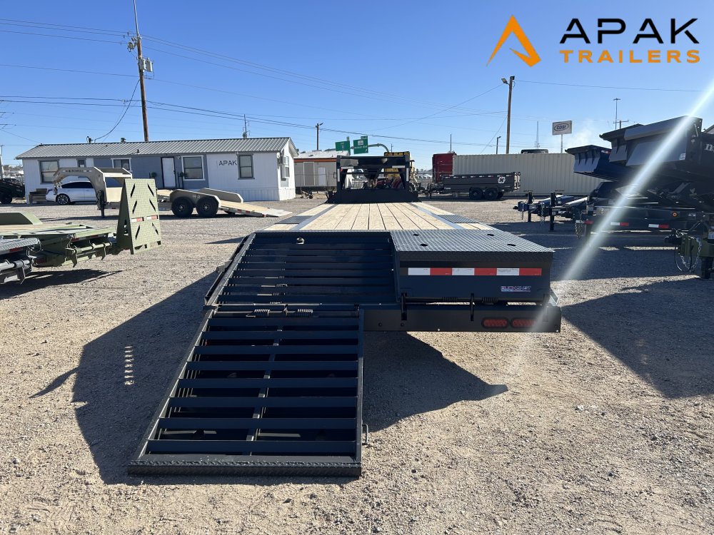 2026 Buckshot 102x32 14k Gooseneck Trailer