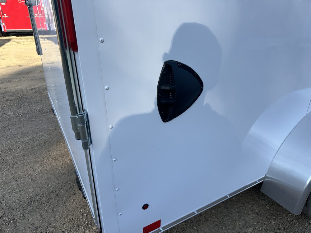 2026 Cross Trailers 7X16 Beta Cargo / Enclosed Trailer