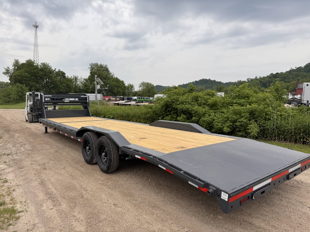 2025 Lamar Trailers 102X32 Gooseneck Car Hauler Trailer