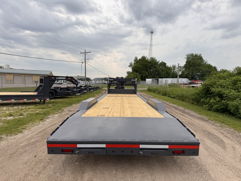 2025 Lamar Trailers 102X32 Gooseneck Car Hauler Trailer
