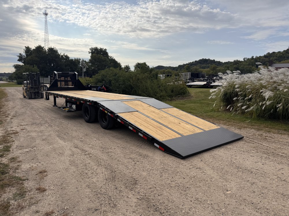 2026 Load Trail 102X32 Gooseneck Deckover Hydro Dove Trailer