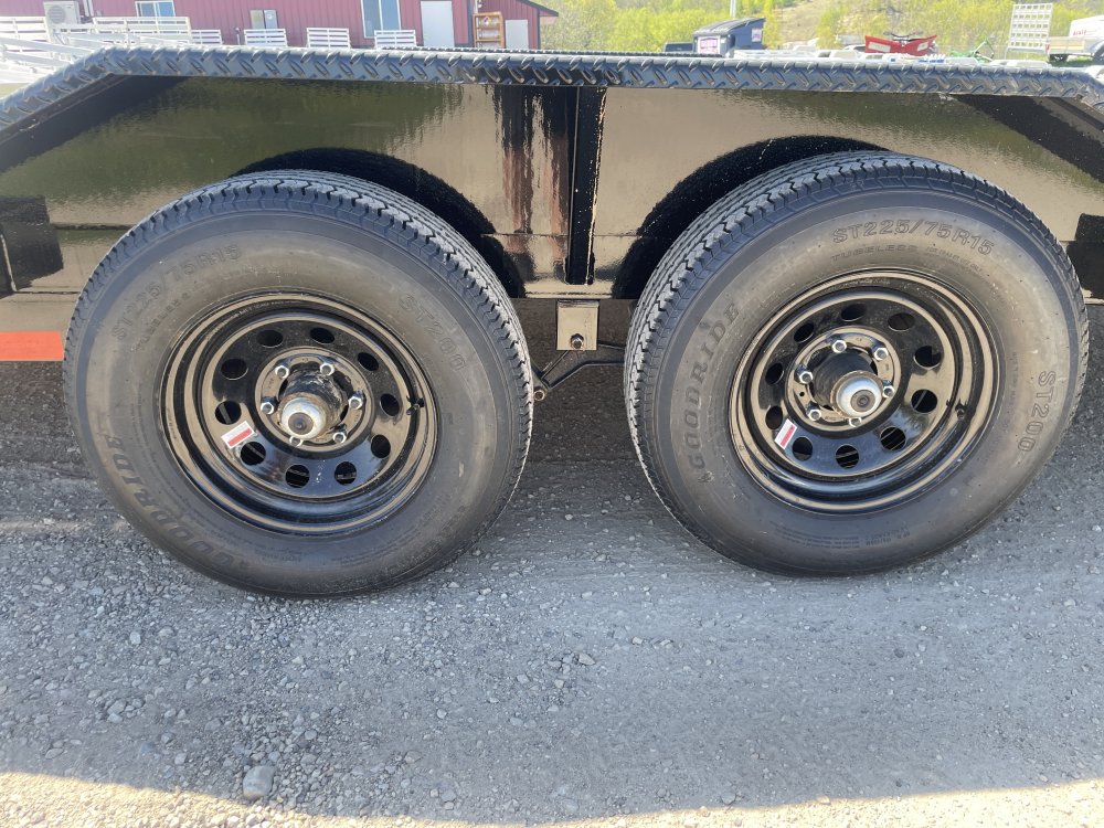 2025 Load Trail 102X20 Car Hauler
