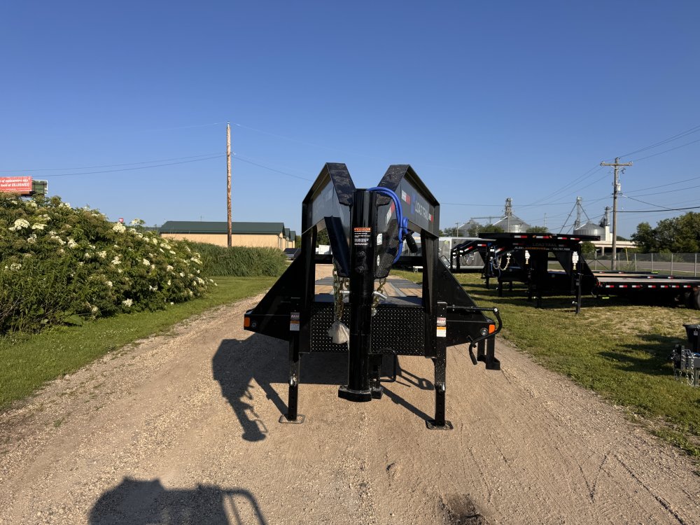 2025 Load Trail 102X32 Gooseneck Deckover Trailer