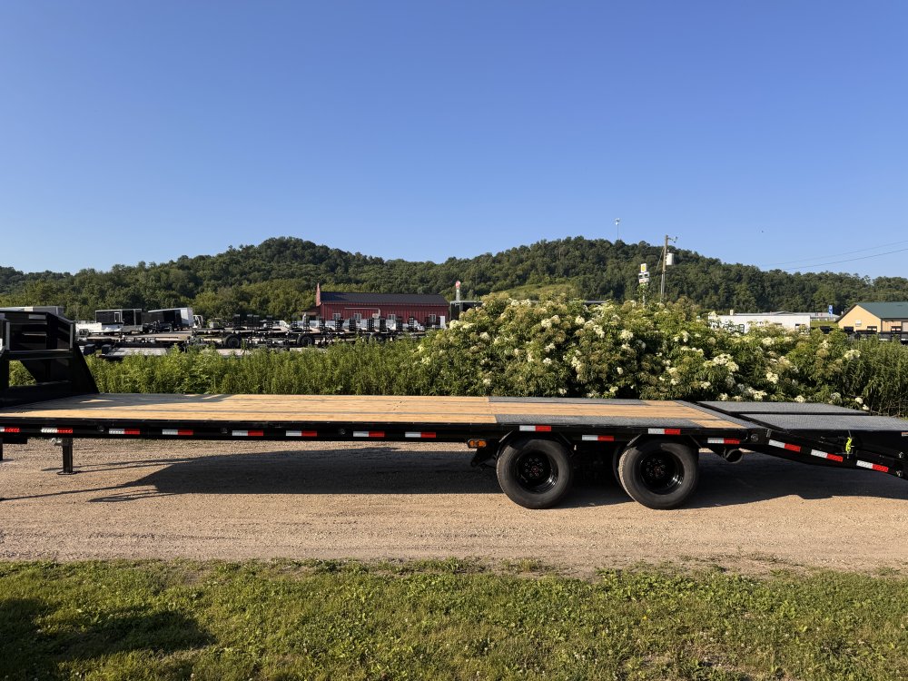 2025 Load Trail 102X32 Gooseneck Deckover Trailer