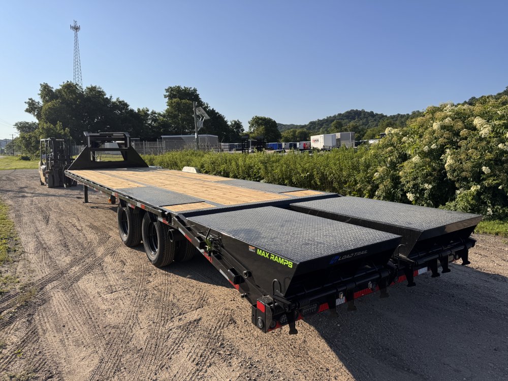 2025 Load Trail 102X32 Gooseneck Deckover Trailer