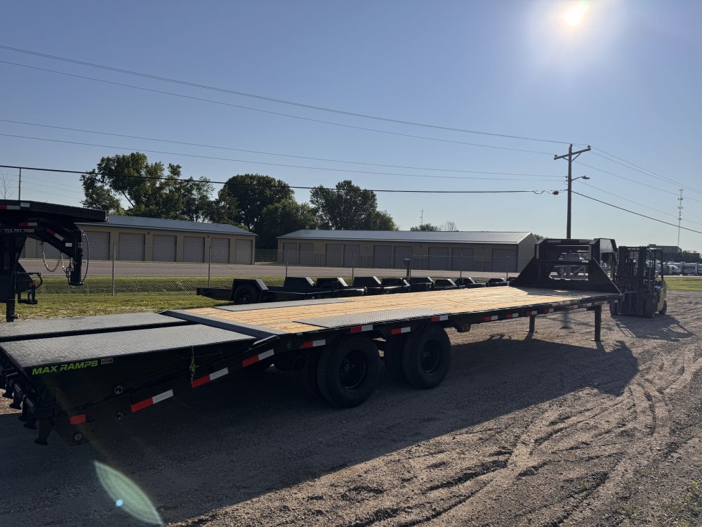 2025 Load Trail 102X32 Gooseneck Deckover Trailer