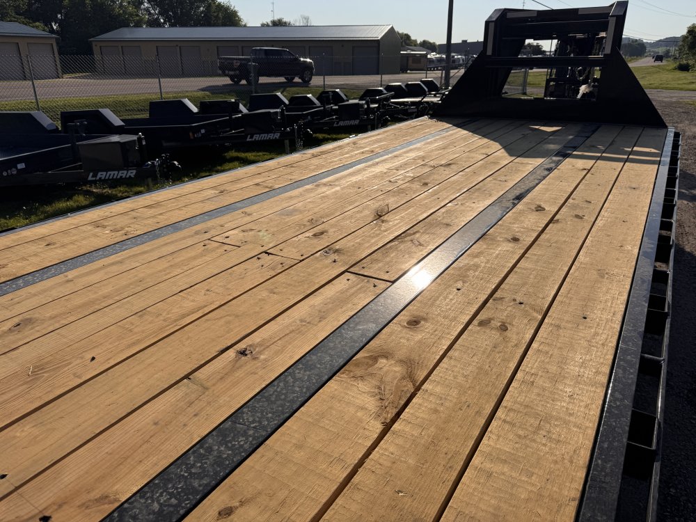 2025 Load Trail 102X32 Gooseneck Deckover Trailer