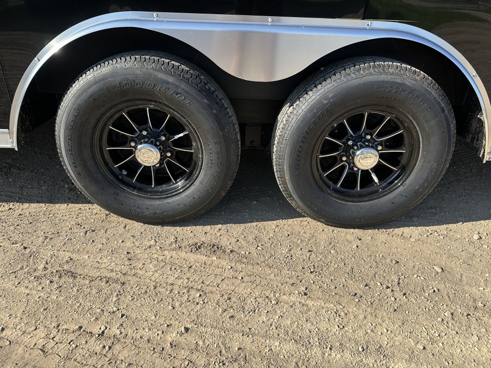 2025 Cross Trailers 8.5X24 Alpha Cargo / Enclosed Trailer