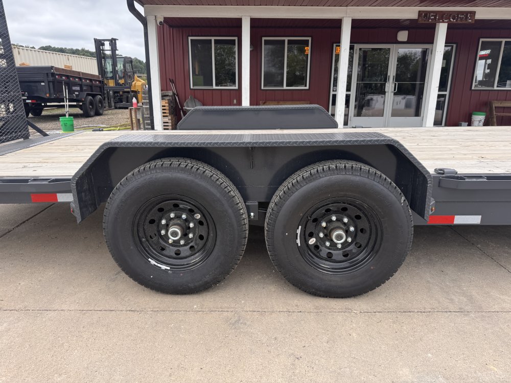 2025 Lamar 83X22 Car Hauler Equipment Trailer