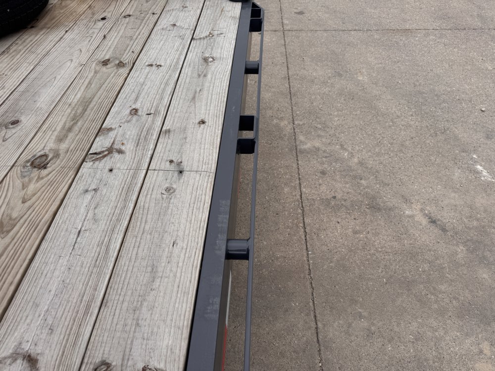 2025 Lamar 83X22 Car Hauler Equipment Trailer