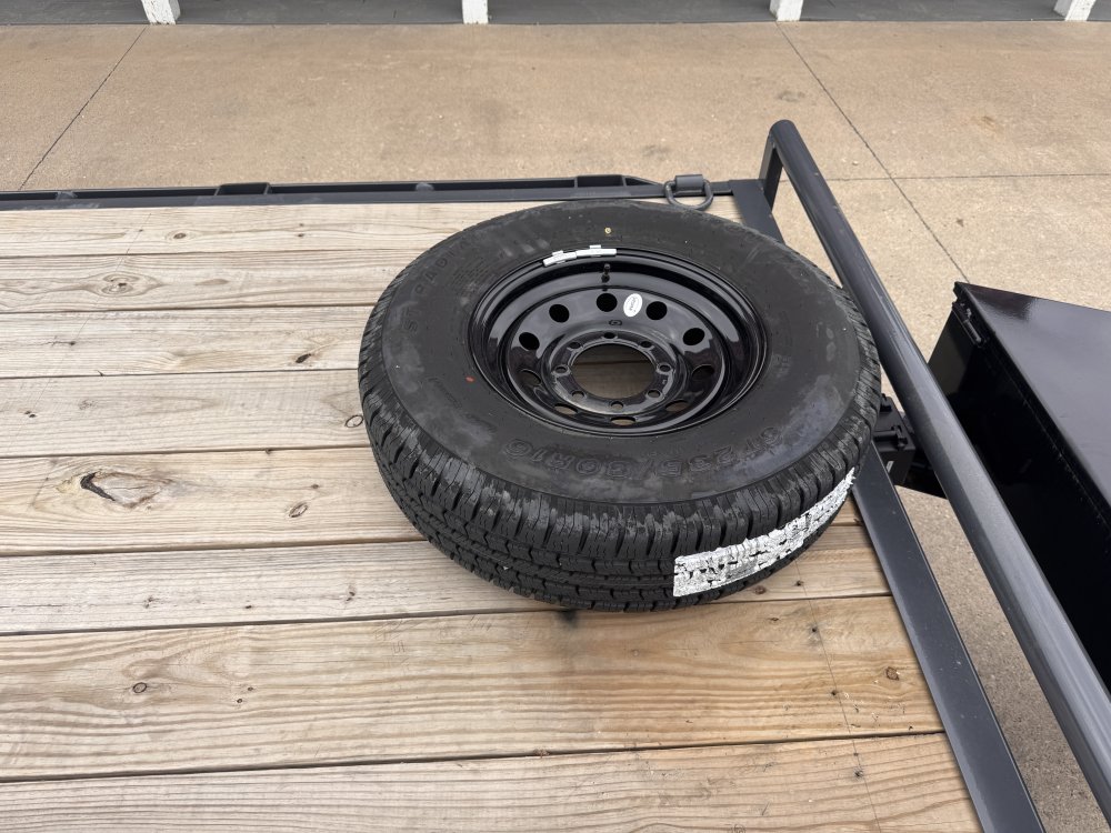 2025 Lamar 83X22 Car Hauler Equipment Trailer