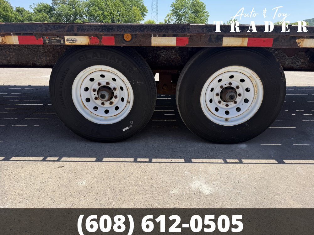 2015 Load Trail 102X25 Deckover Trailer
