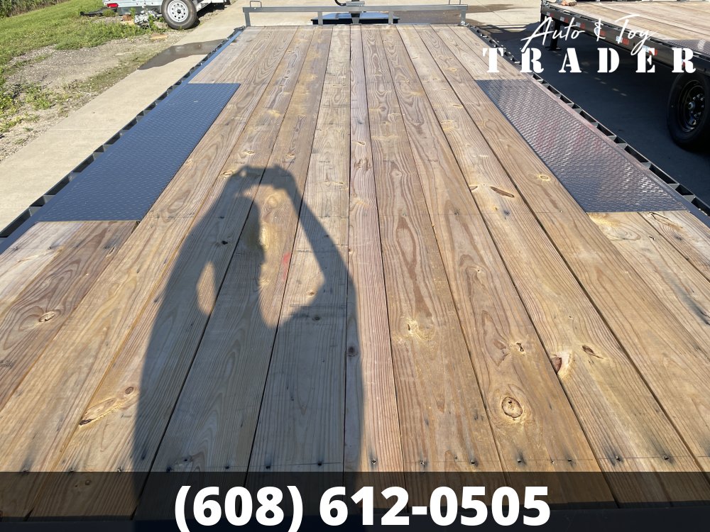 2026 Lamar Trailers 102X20 Deckover Trailer