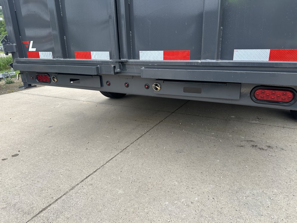 2025 Lamar Trailers 83X16 Gooseneck Dump Trailer