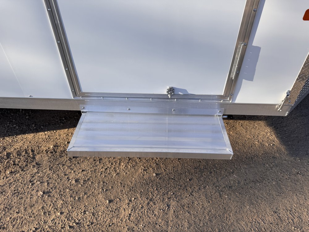 2025 NEO Trailers 8.5X20 Aluminum NAUX Cargo / Enclosed Trailer