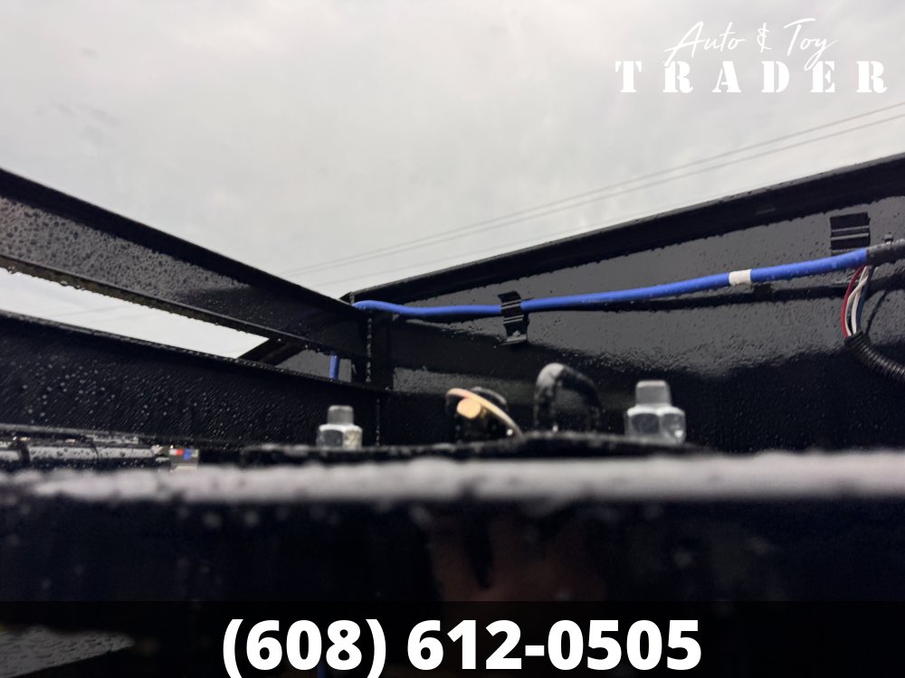 2027 Load Trail 102X30 Gooseneck Deckover Trailer