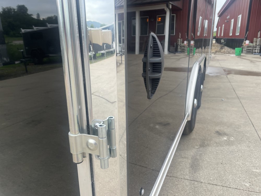 2025 Cross Trailers 8.5X20 Alpha Cargo / Enclosed Trailer