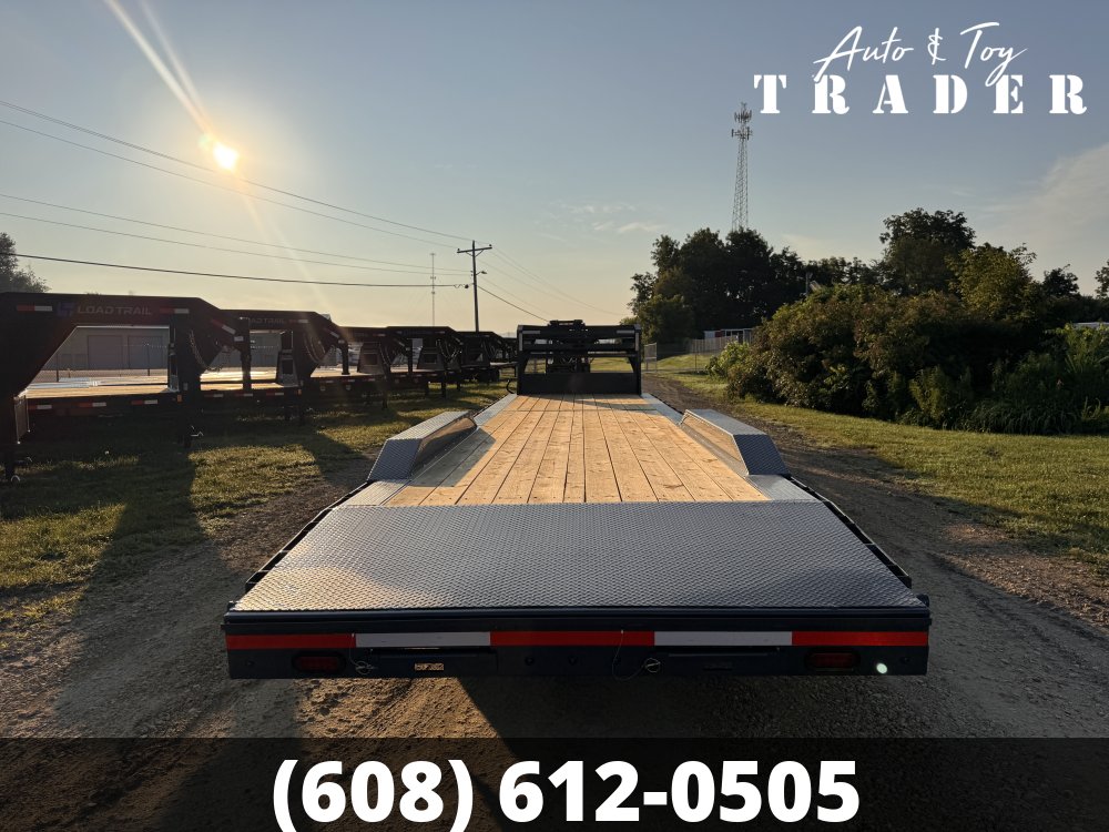 2027 Lamar Trailers 102X36 Gooseneck Car Hauler Trailer