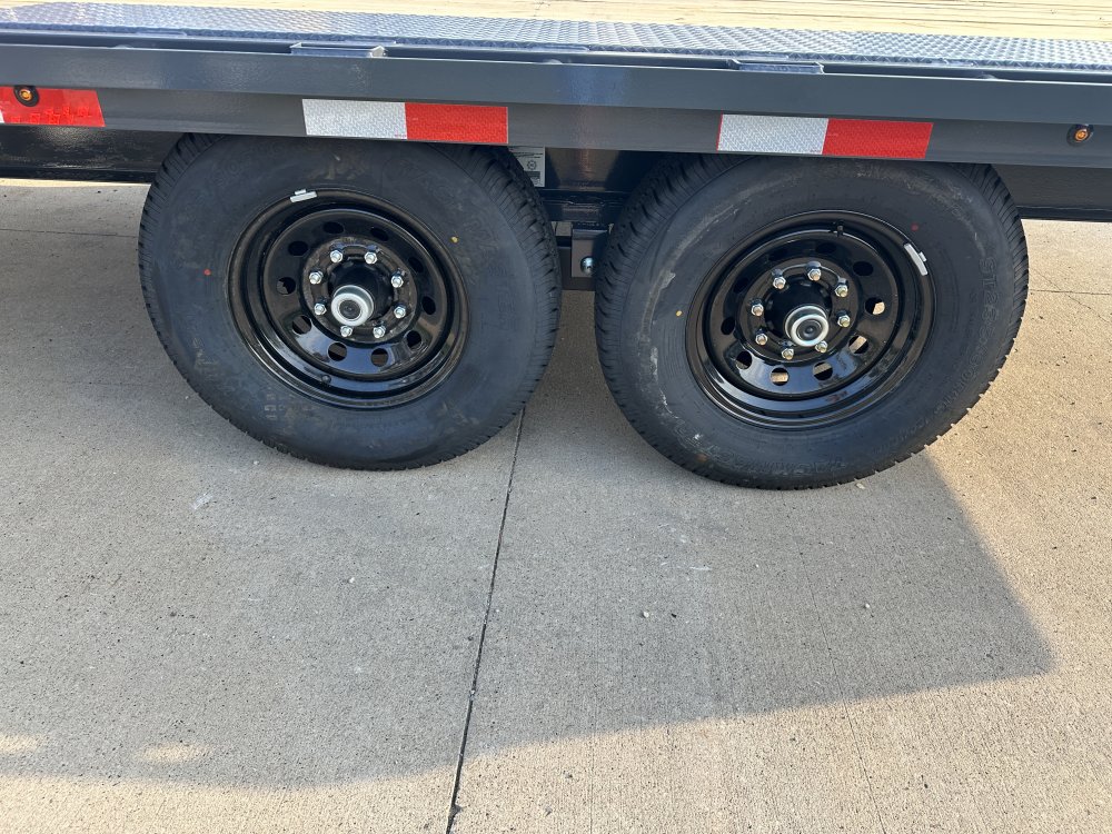 2026 Lamar Trailers 102X20 Deckover Trailer