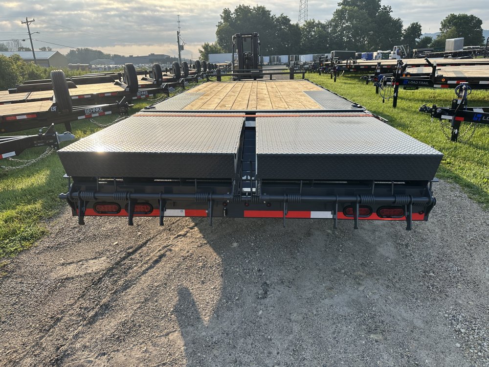 2026 Lamar Trailers 102X22 Deckover Trailer