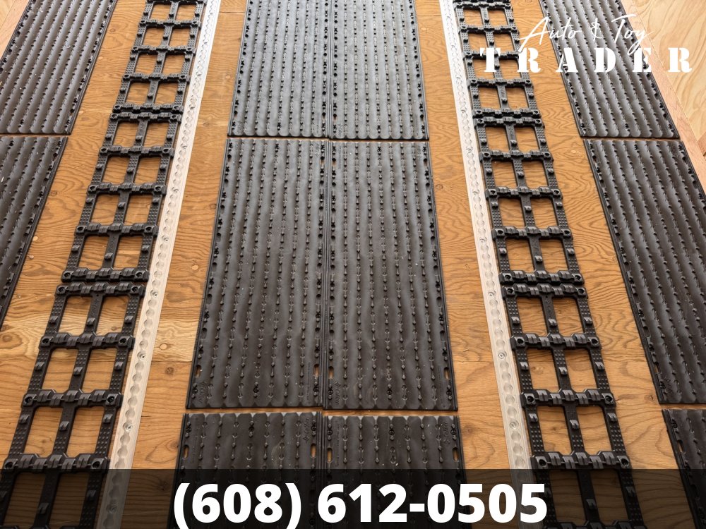 2026 NEO 7X16 NASB Enclosed Snowmobile Trailer