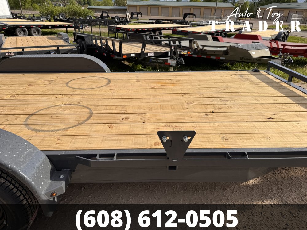 2026 Lamar Trailers 83X18 Car Hauler
