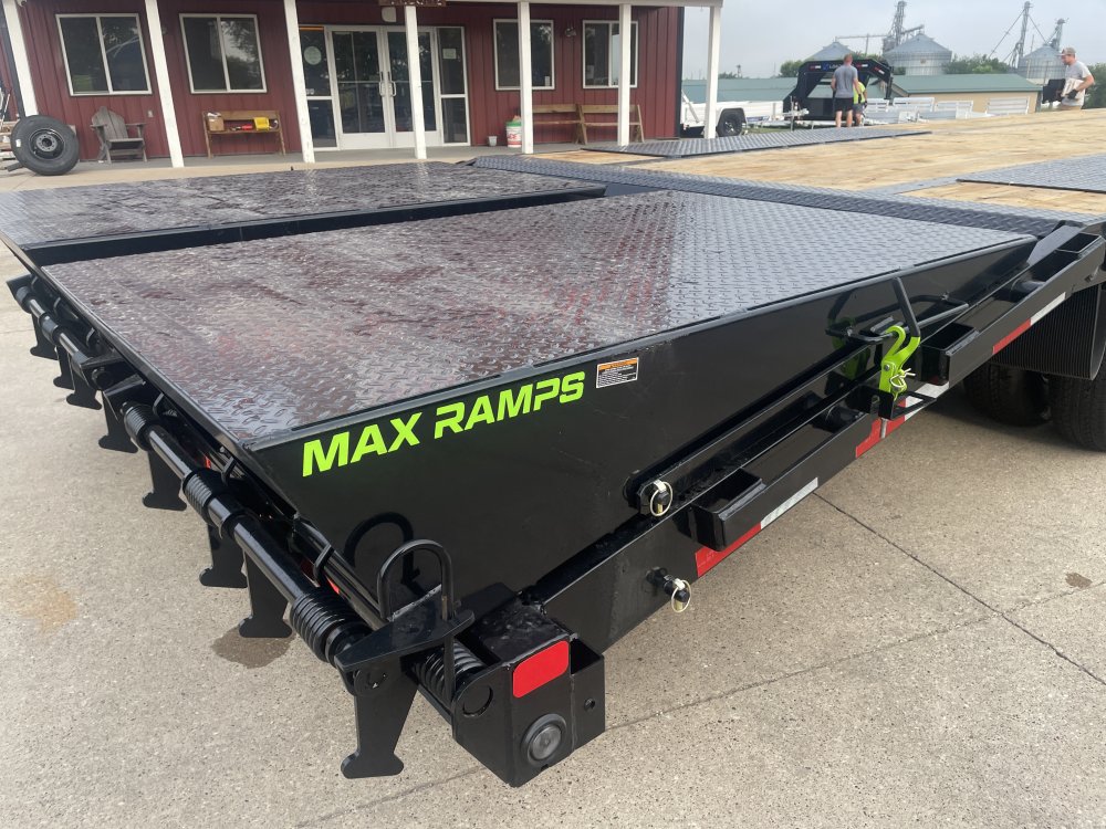 2026 Load Trail 102X32 Gooseneck Deckover Trailer