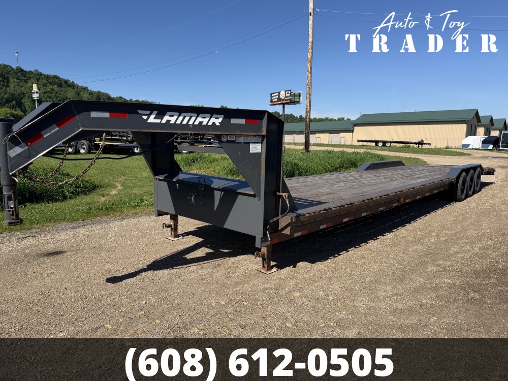 2021 Lamar 102X40 Gooseneck Car Hauler
