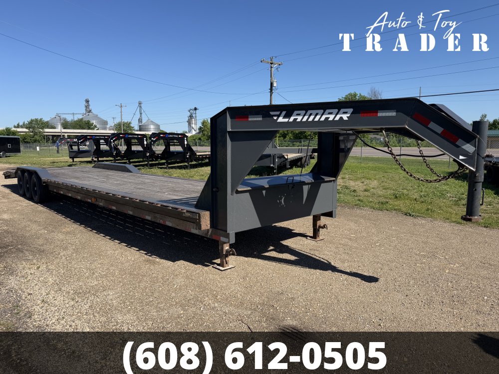 2021 Lamar 102X40 Gooseneck Car Hauler
