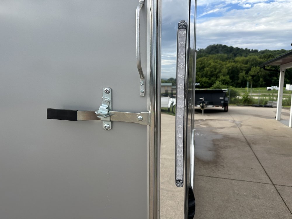 2025 Cross Trailers 8.5X20 Alpha Cargo / Enclosed Trailer