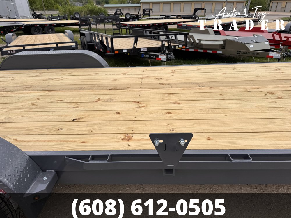 2026 Lamar Trailers 83X22 Car Hauler