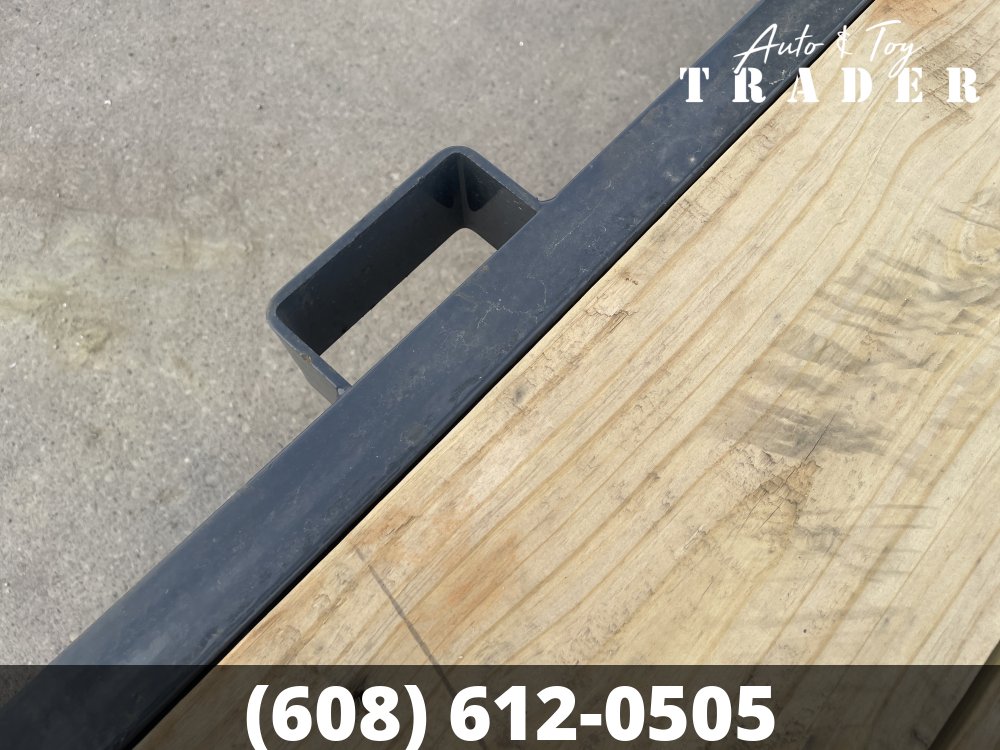 2026 Lamar Trailers 83X16 Utility Trailer