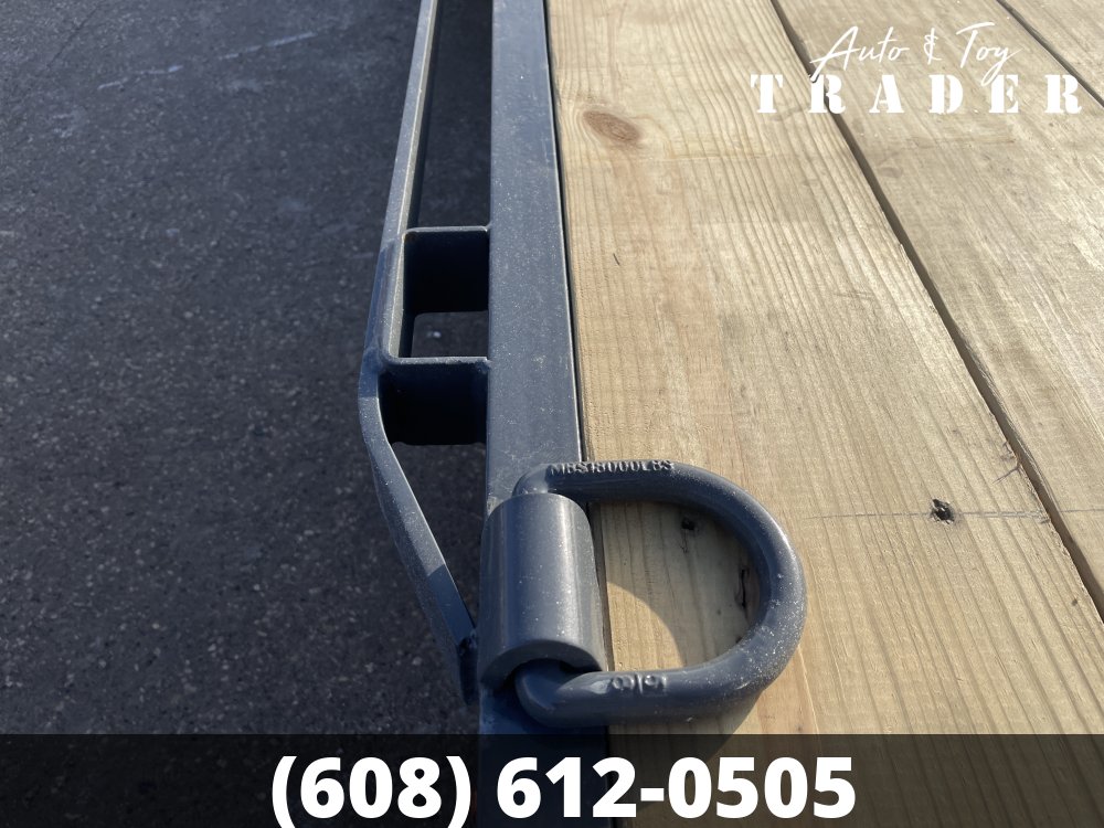 2026 Lamar Trailers 83X18 Car Hauler