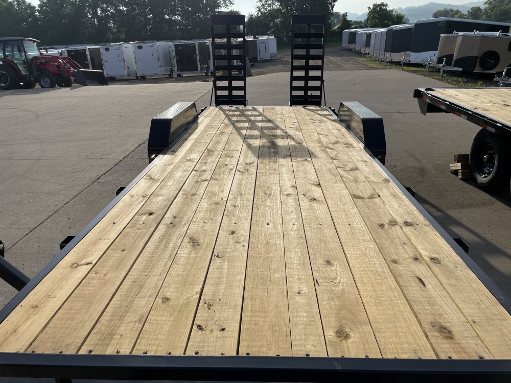 2025 Load Trail 83X22 Car Hauler