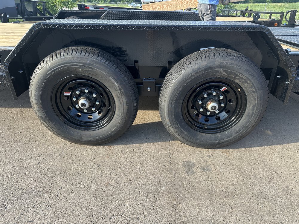 2025 Load Trail 83X20 Car Hauler