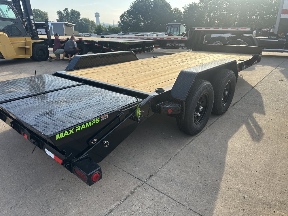 2025 Load Trail 83X20 Car Hauler