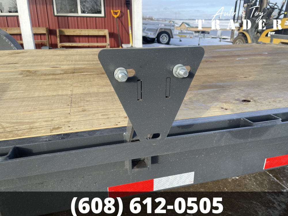 2026 Lamar Trailers 83X22 Car Hauler