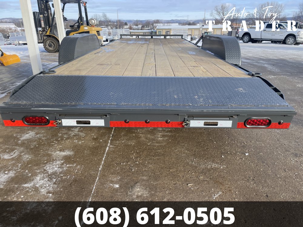 2026 Lamar Trailers 83X22 Car Hauler