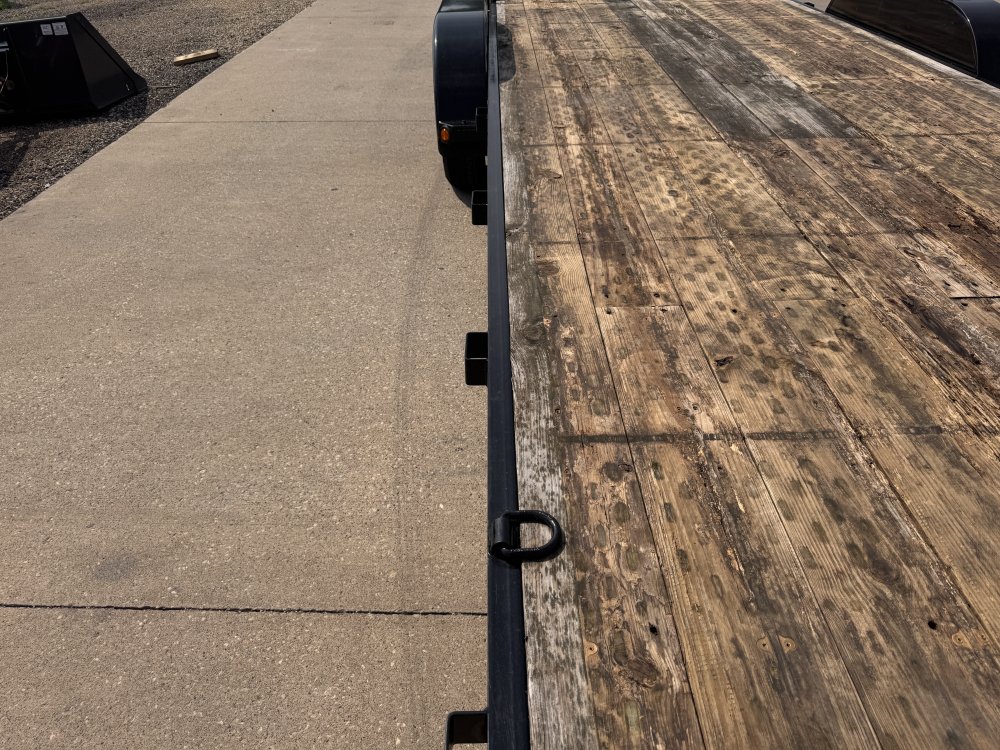 2018 LOAD TRAIL 83X22 CAR HAULER