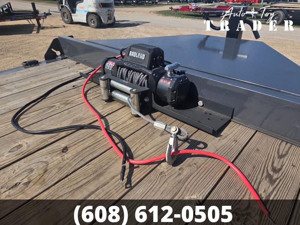 2025 Iron Bull 83x22 Car Hauler