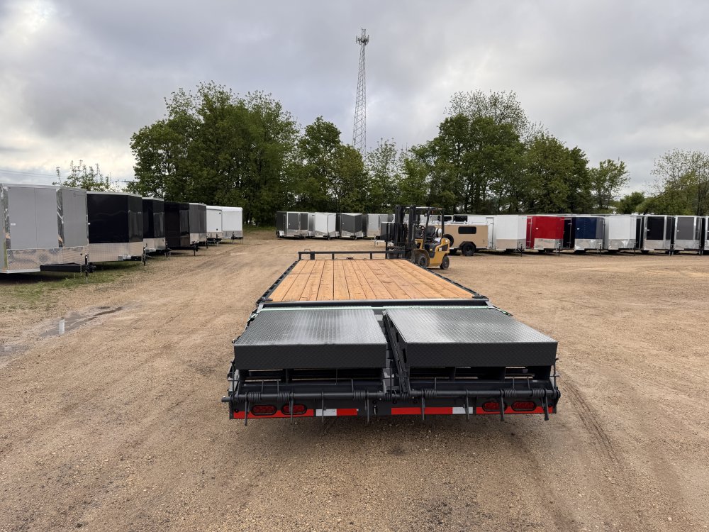 2025 Lamar Trailers 102X25 Deckover Trailer
