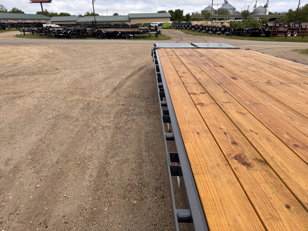 2025 Lamar Trailers 102X25 Deckover Trailer