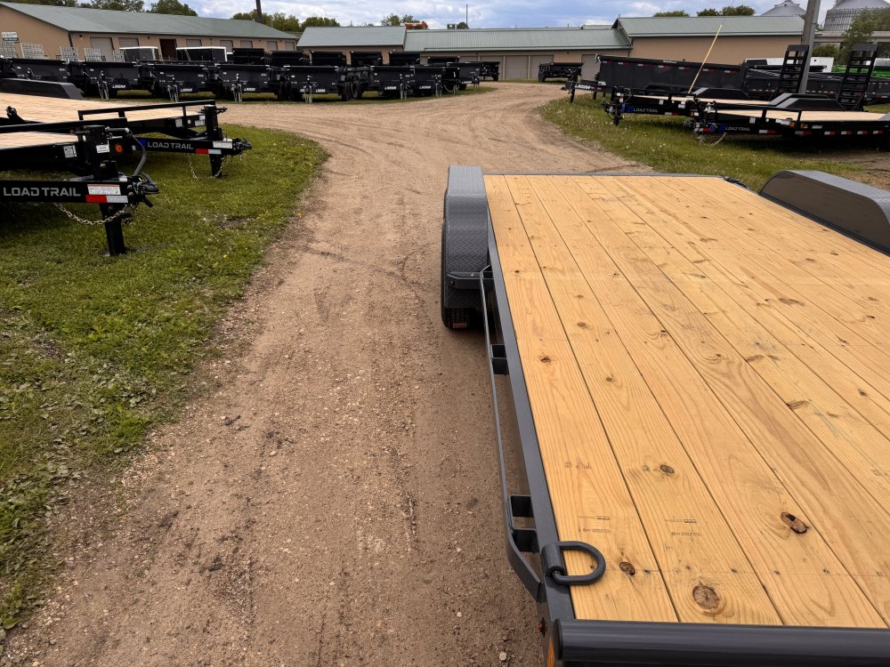 2025 Lamar Trailers 83X18 Car Hauler